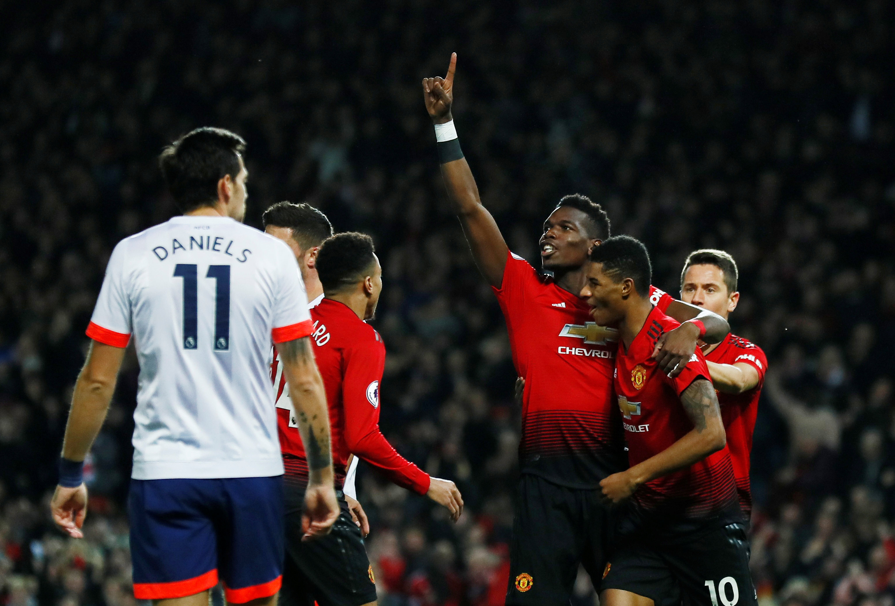 促进社会的 促进社会的